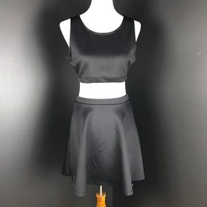 Forever 21 little sexy black dress